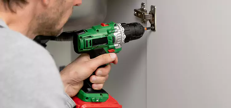 Commercial Door Hinge Repair Kirkland